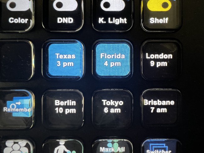 Glanceable Time Zones With Keyboard Maestro and Stream Deck